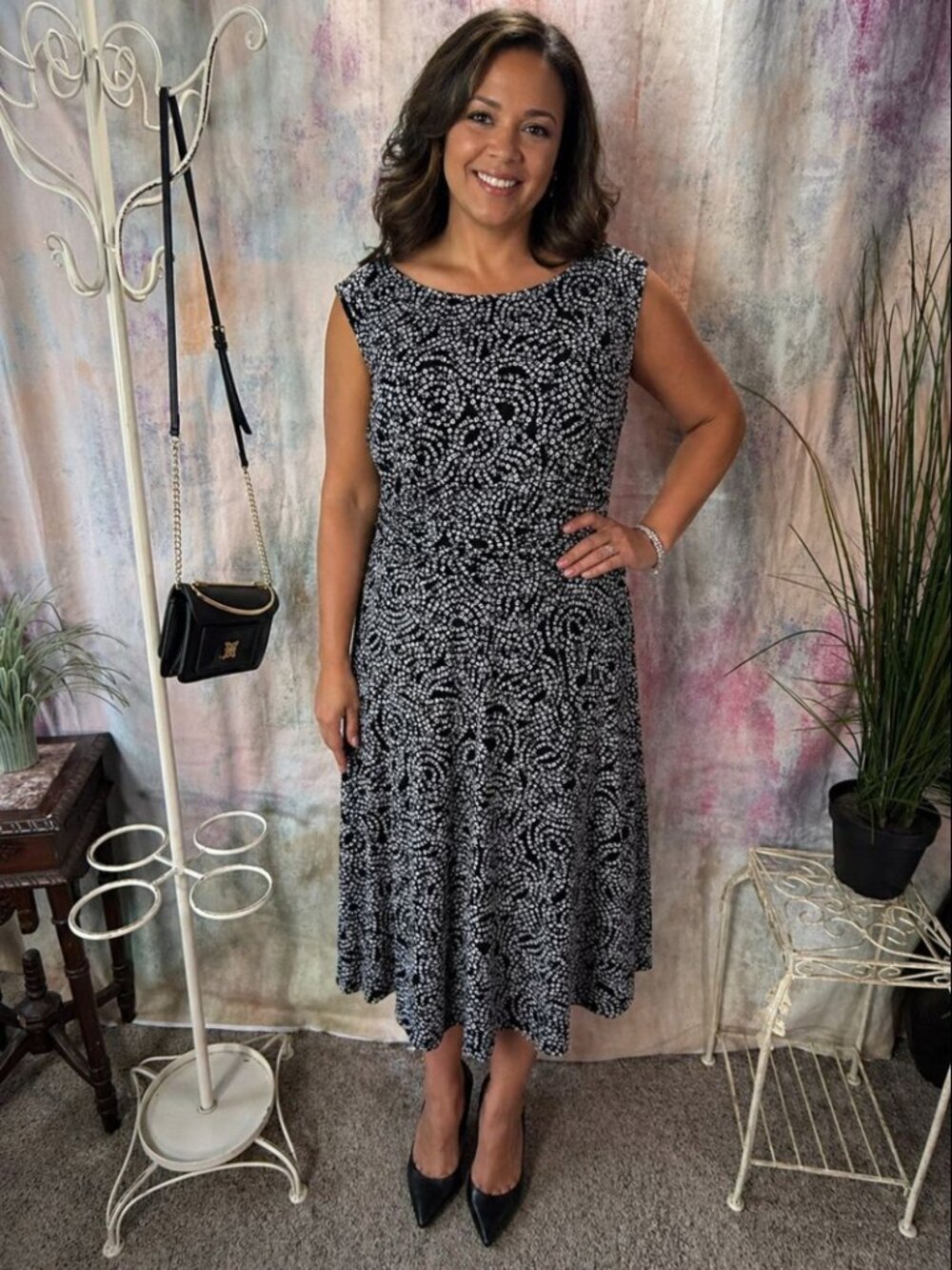 📌cb established 1962 Work-To-Weekend Floral Sleeveless Midi Dress